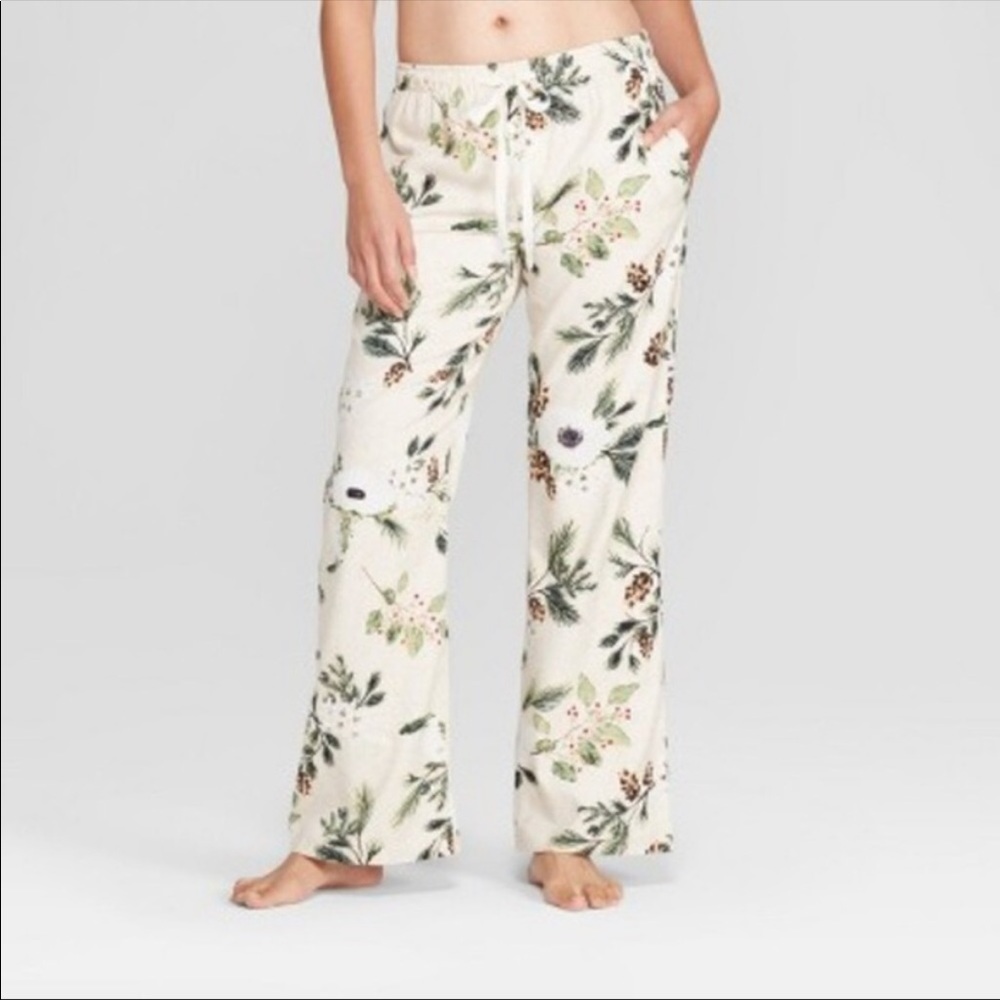 Gilligan & O’Malley Size X-Small Cream Floral Flannel Cotton Pajama Bottoms